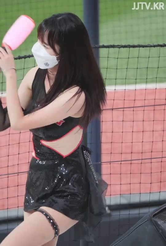 Yoo Ju-heun Cheerleader See-through One Off-Solder