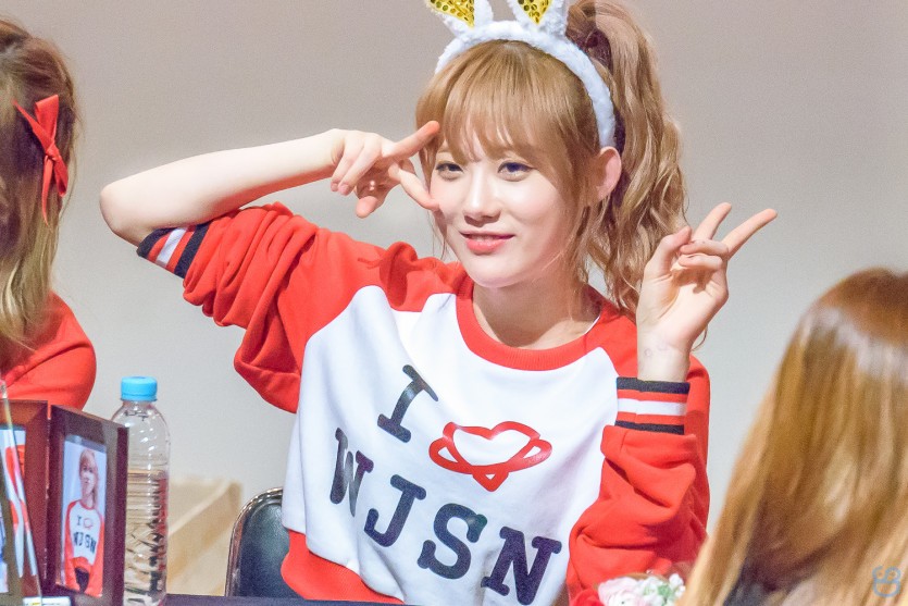 Luda of WJSN