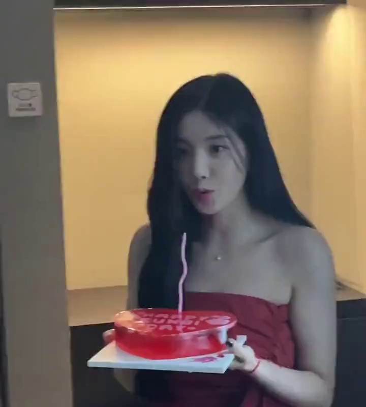 (SOUND)Kwon Eunbi's birthday