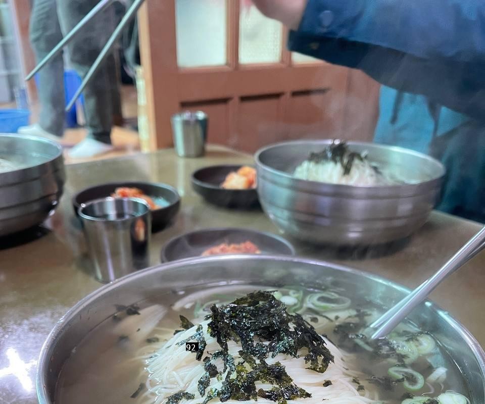 A noodle restaurant with zero complaints in Jikjikyang