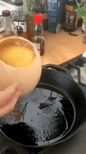 Fried ostrich eggs