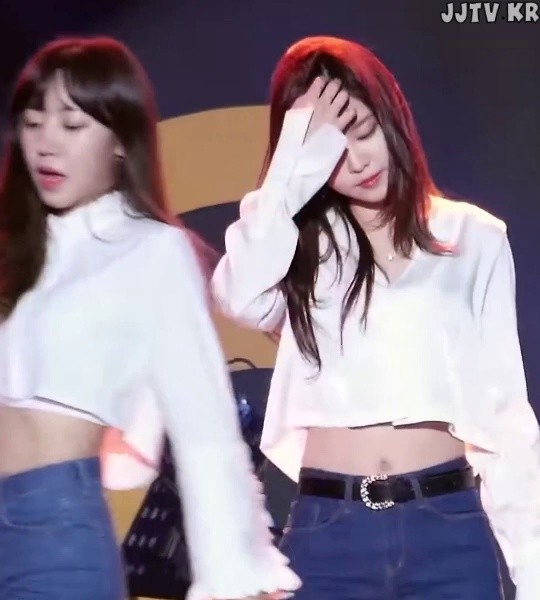 Apink Silk Cropped Shirt Waist Belly button Exposed Apink Son Naeun