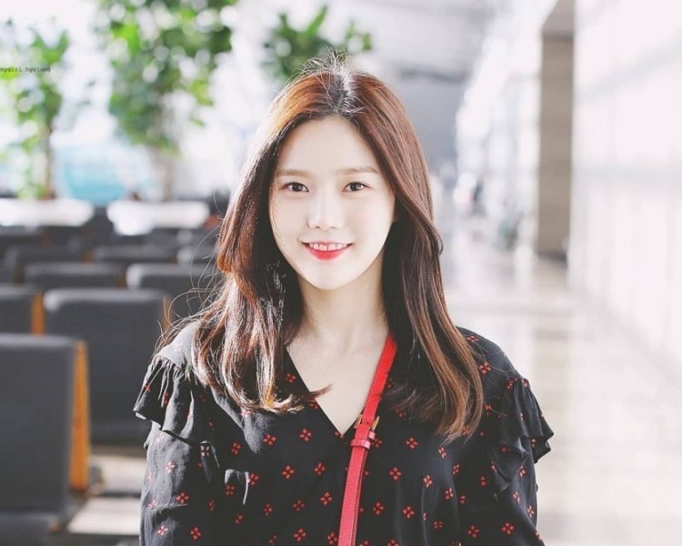 OH MY GIRL's Choi Hyojung.