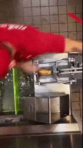 American Five Guys French fries manufacturing method gif