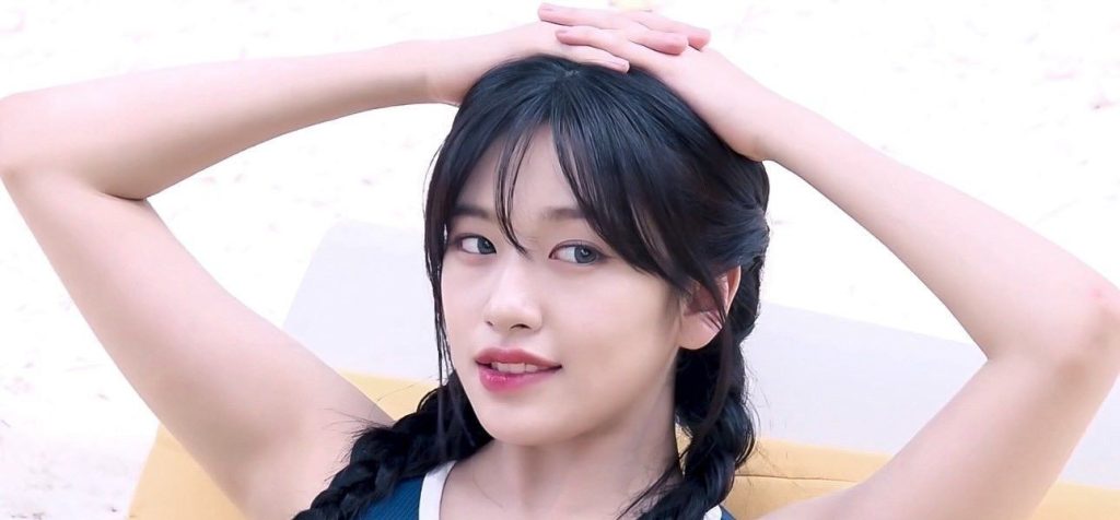 Ive Ahn Yu-jin with raised arms ribbed sleeveless armpits