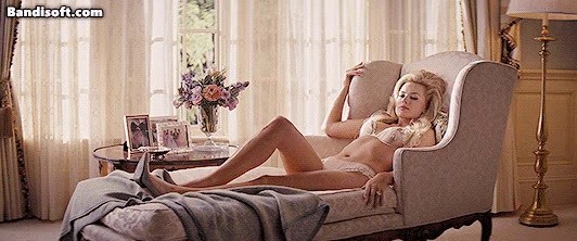 margot robbie lingerie