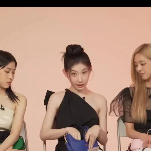 (SOUND)ITZY Chaeryeong's favorite item